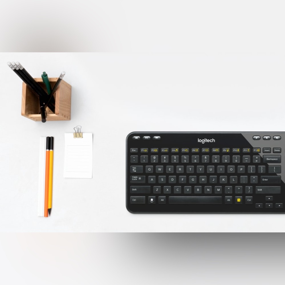 Logitech Wireless Keyboard - Picture 2 of 2